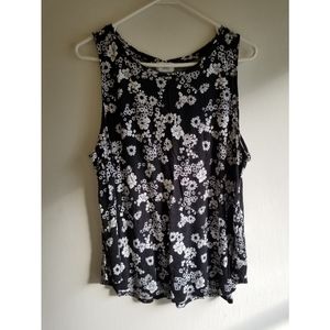 Floral tank top